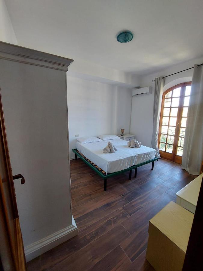 Maison Umberto I A Villasimius Centro Екстериор снимка