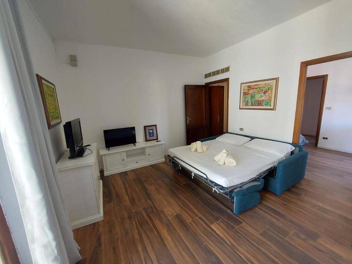 Maison Umberto I A Villasimius Centro Екстериор снимка