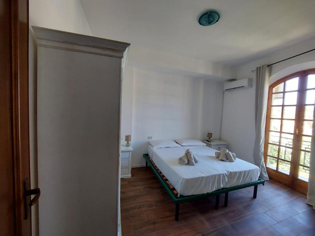 Maison Umberto I A Villasimius Centro Екстериор снимка